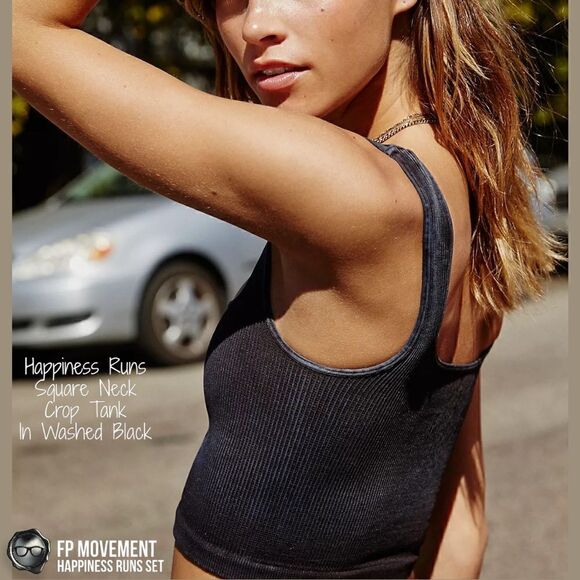 FP MOVEMENT HAPPINESS RUNS SET: PRAJNA SHORT + SQUARE NECK BRA IN GREEN & BLACK - Picture 7 of 15